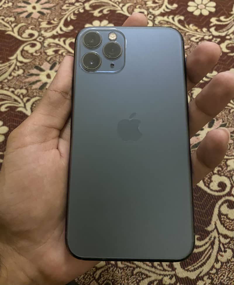 Apple iPhone 11 Pro 3