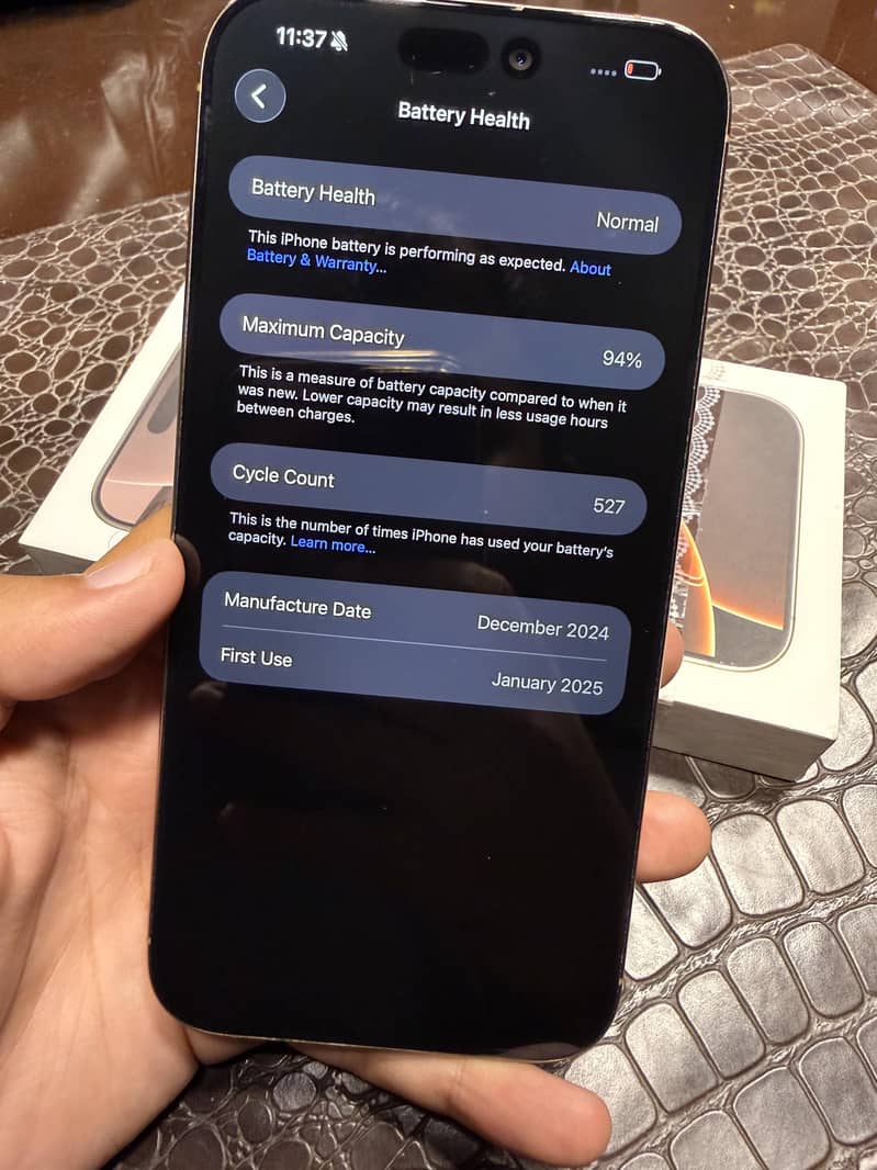 Apple iPhone 16 Pro Max // Mint Condition 4