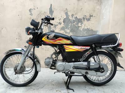 Honda CD70 20model All Punjab nmbr with complete documents