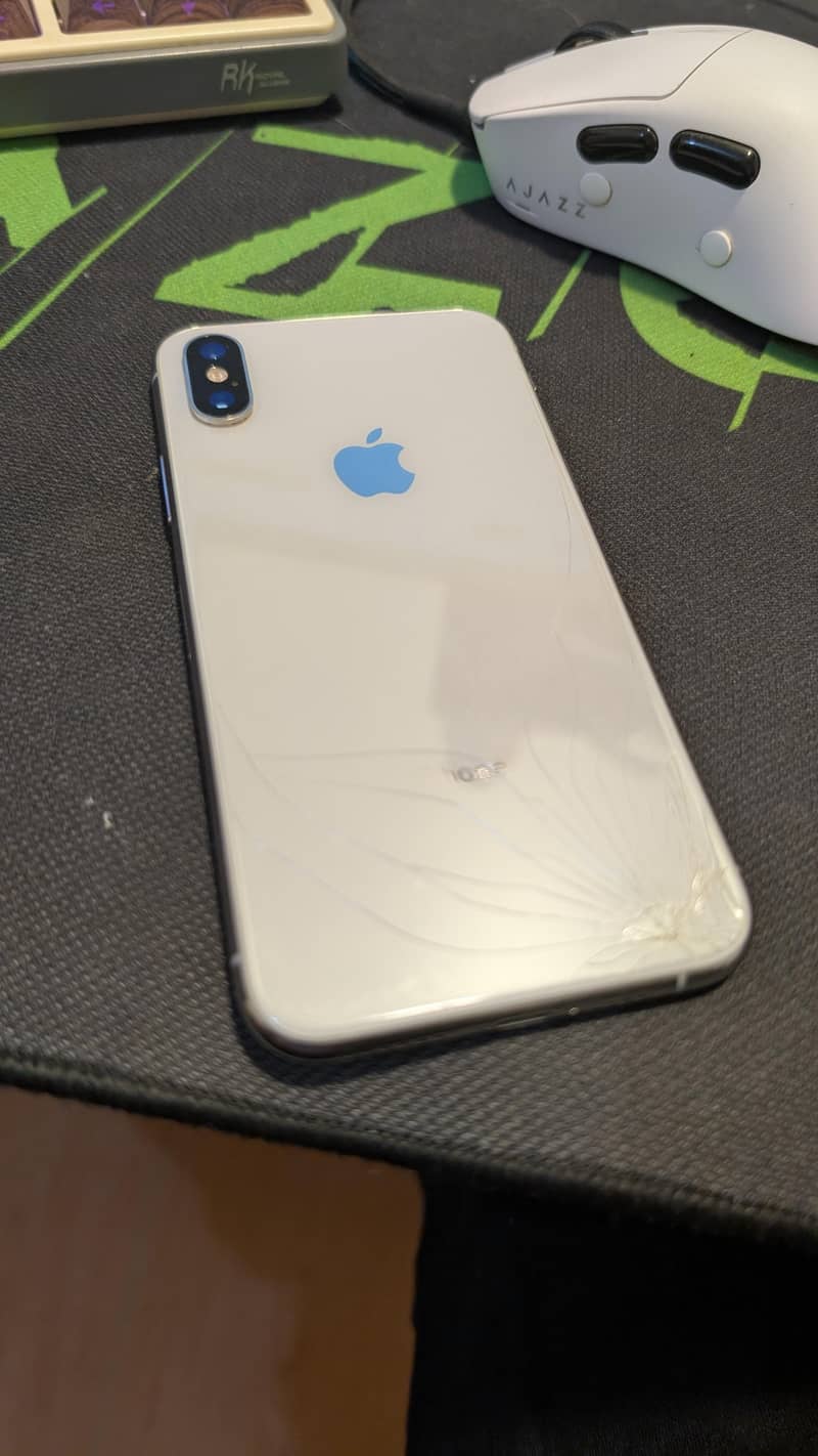 IPHONE XS 0
