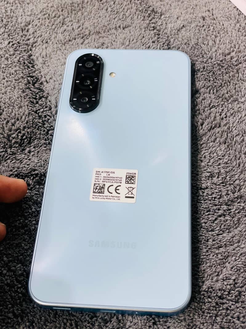 Samsung A17 0