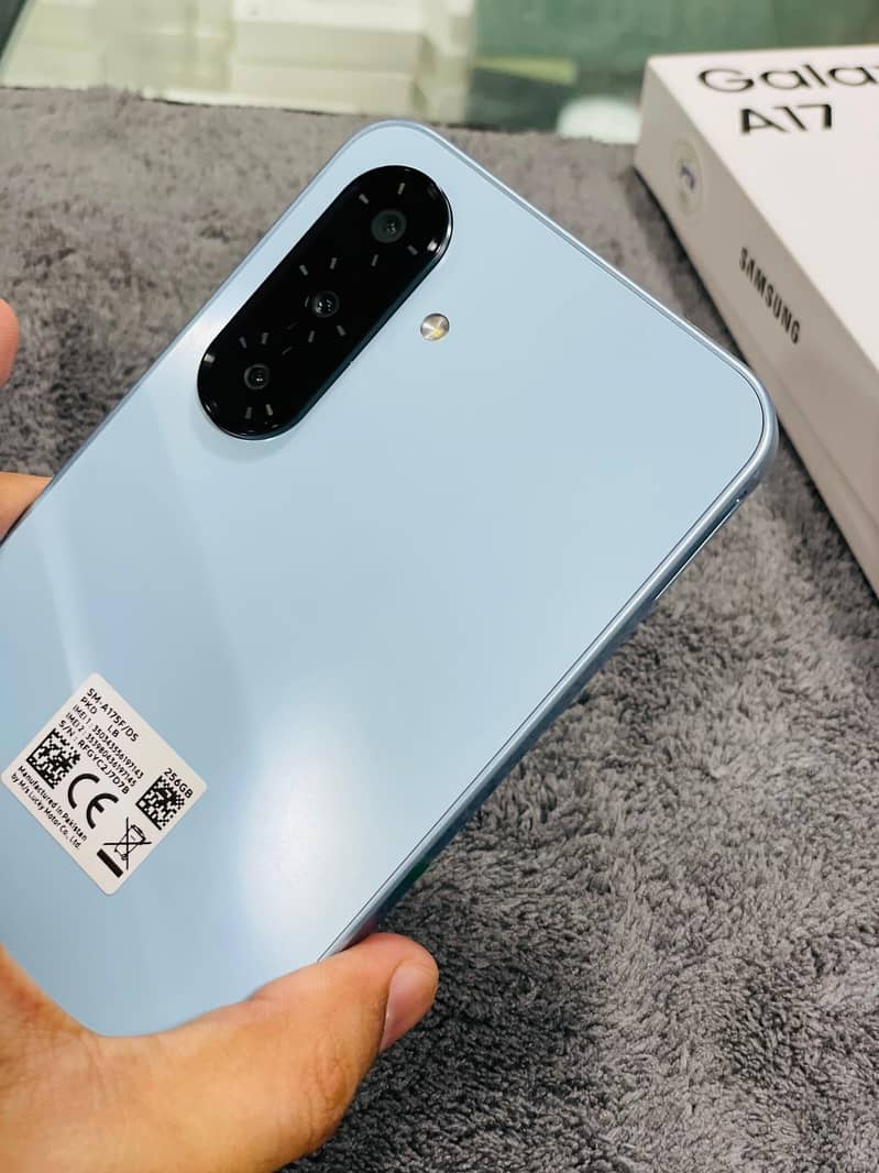 Samsung A17 5