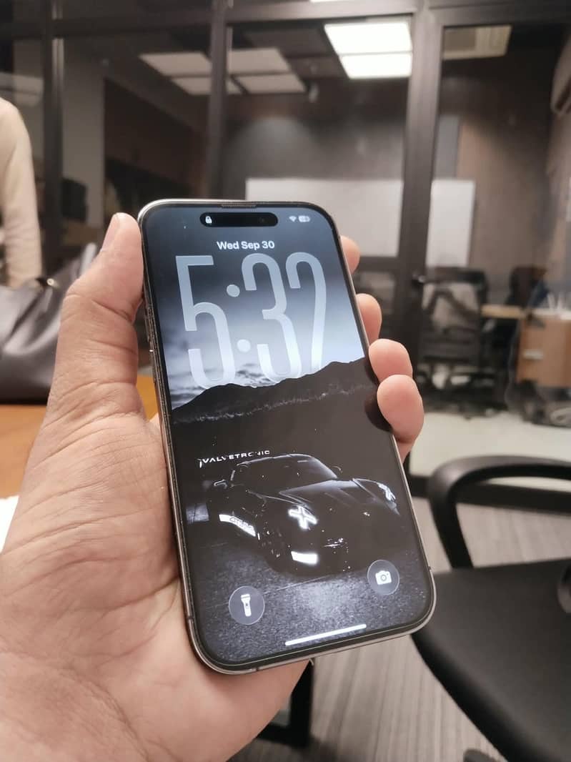 Apple iPhone 14 Pro 0