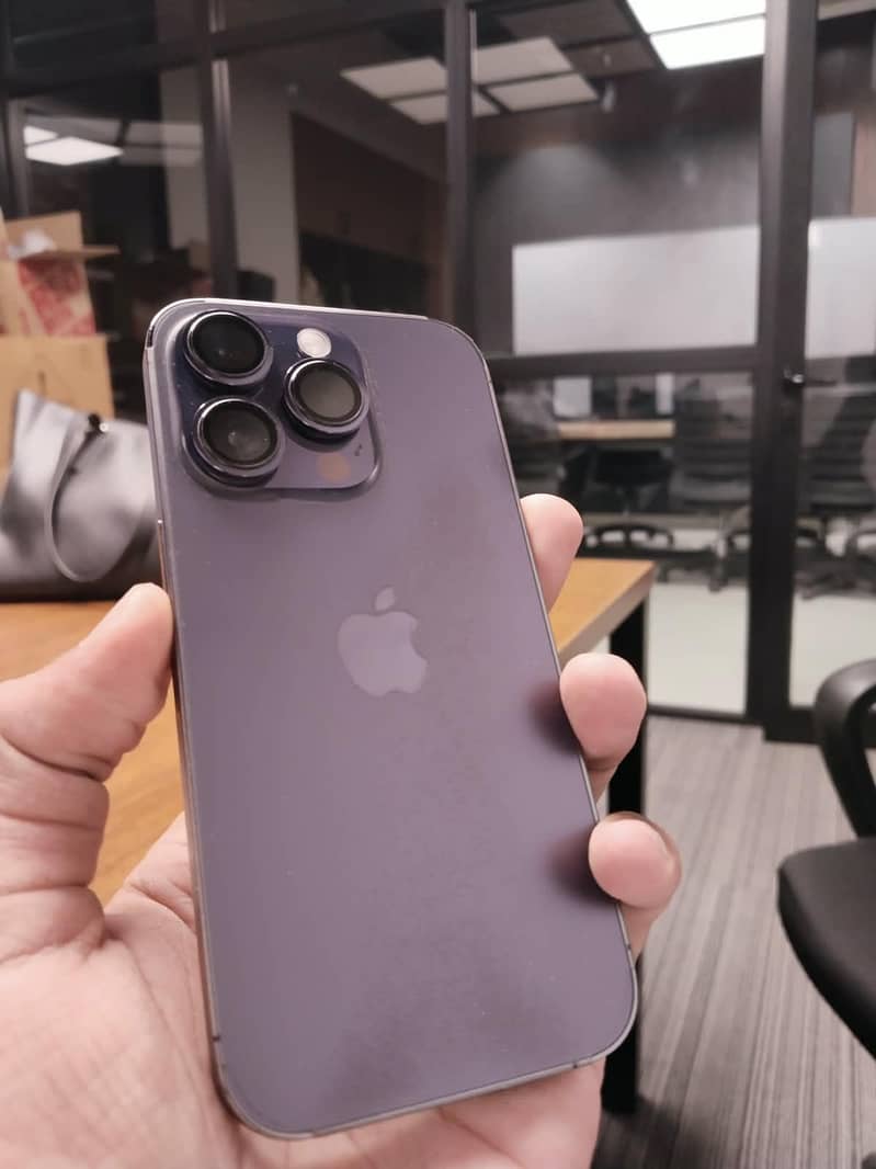 Apple iPhone 14 Pro 4