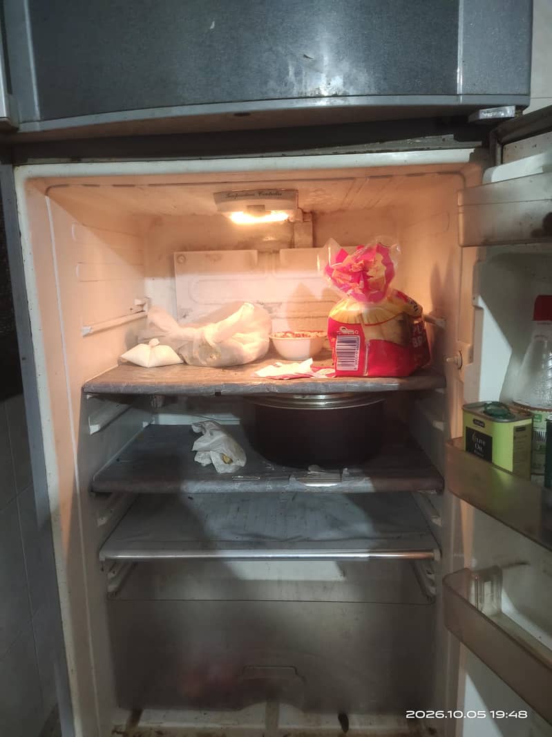 Dawlance Refrigerator 4