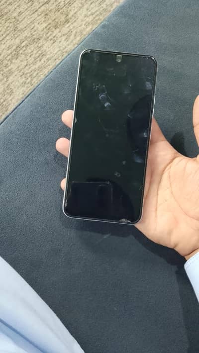 Tecno Spark Go 2