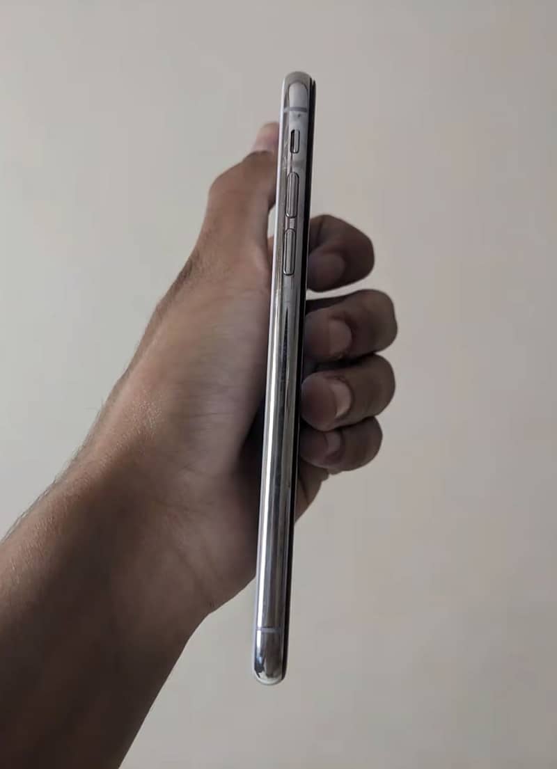 Apple iPhone X 1