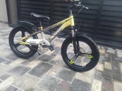 20 inch imported cycle only one week use