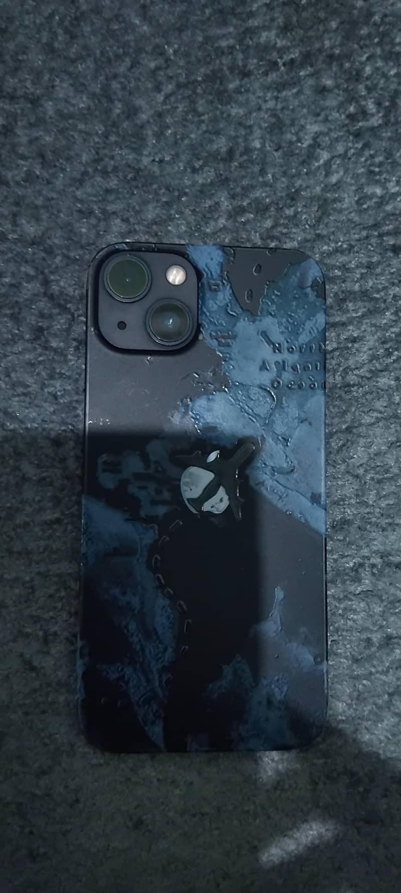 Apple iPhone 13 0