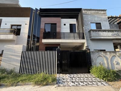4 MARLA BEAUTYFUL HOUSE FOR SALE IN BISMILLAH HOUSING SCHEME