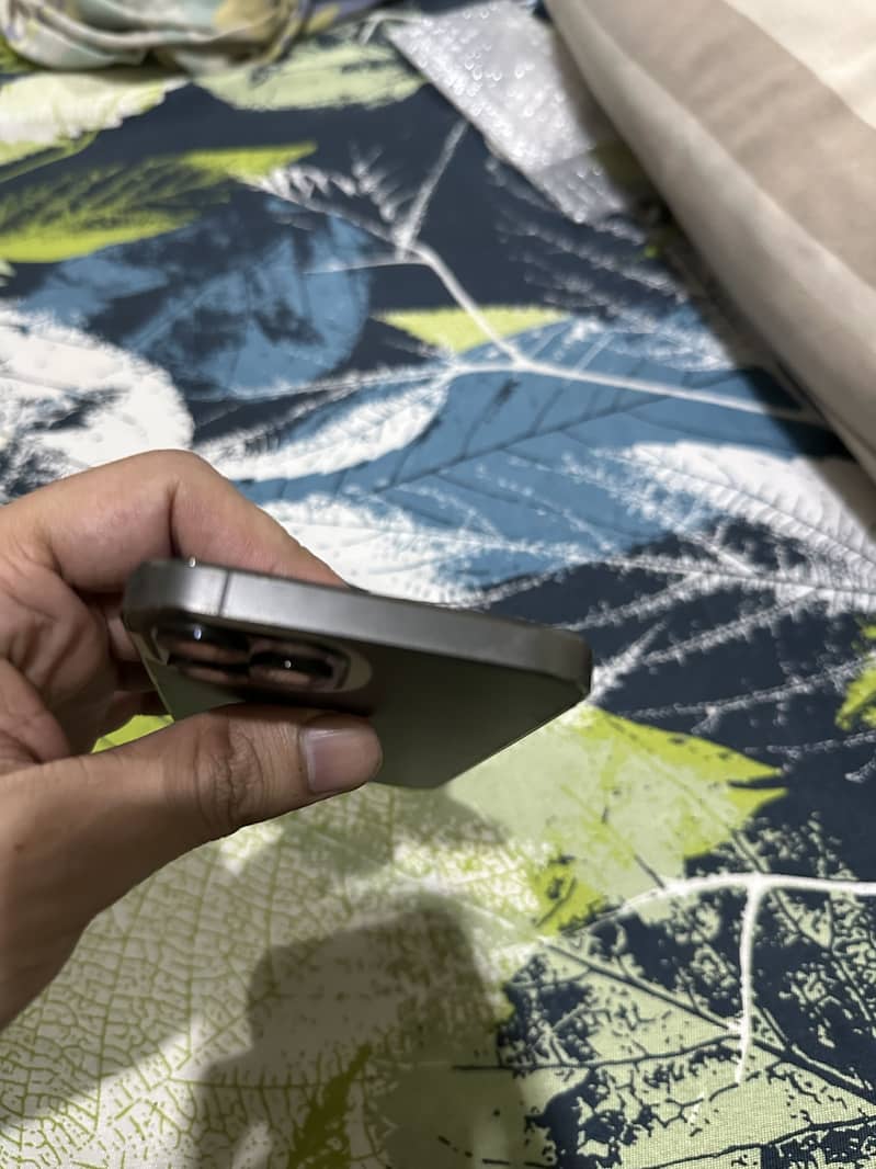 Apple iPhone 12 Pro 4