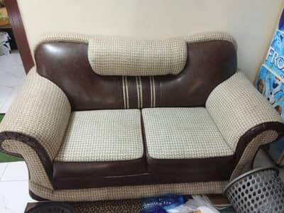 6 Seater Sofa Set 3+2+1 - Solid Wood - Good Condition - Rawalpindi
