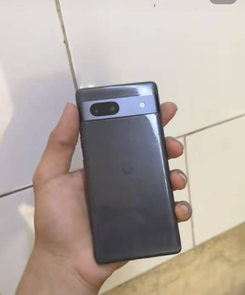 Google Pixel 7a 1