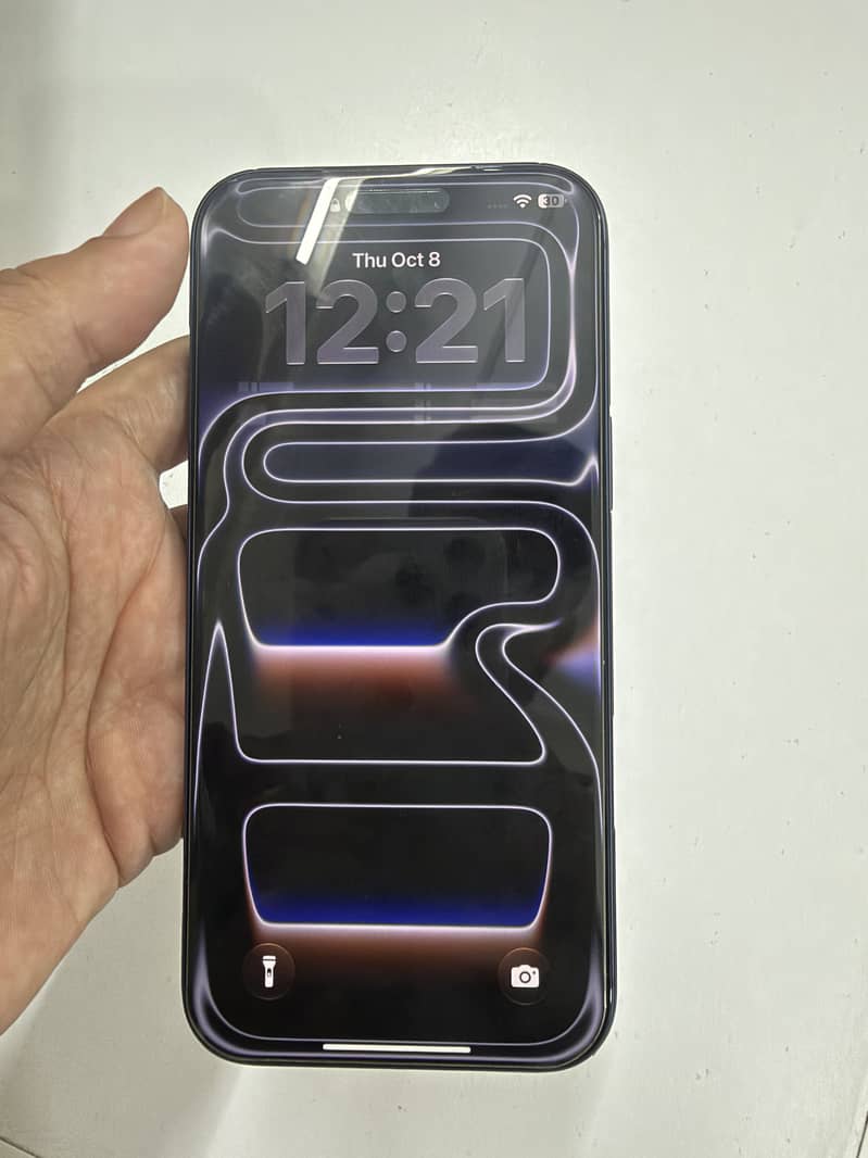 Apple iPhone 17 Pro Max 1