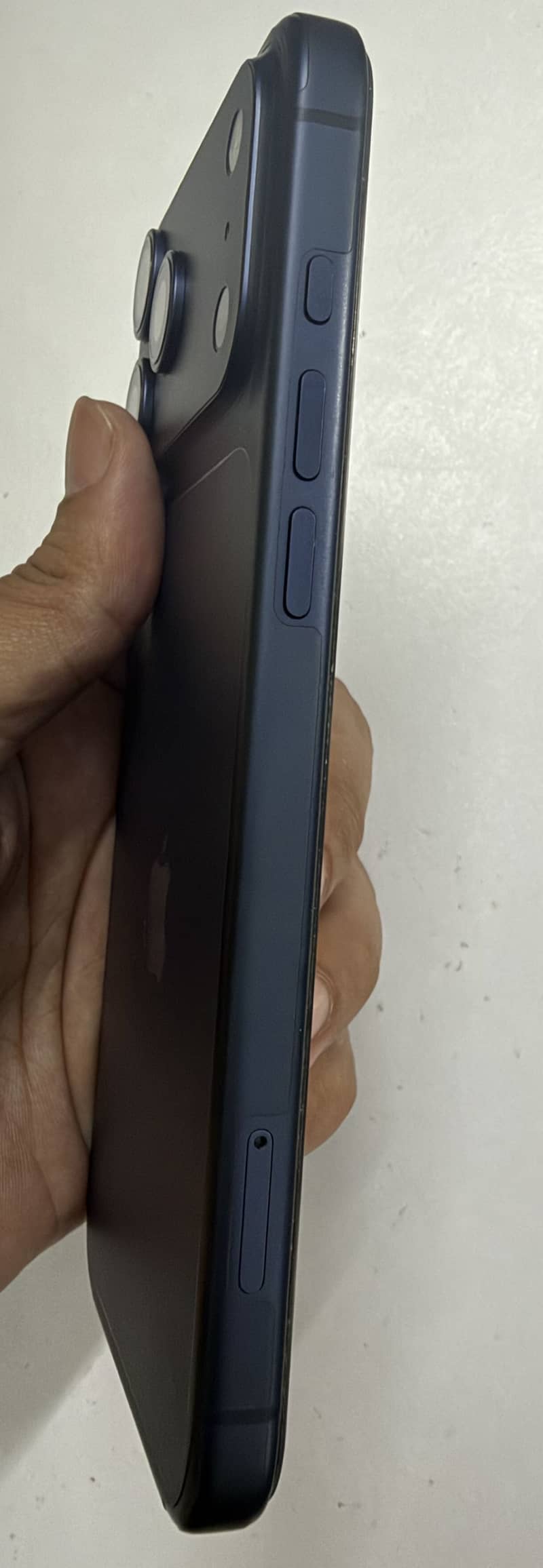 Apple iPhone 17 Pro Max 2