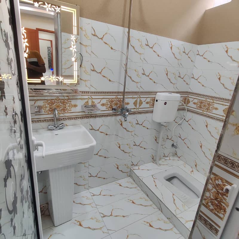 5 Marla Upper Portion For Rent 4