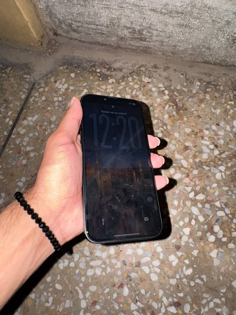 Apple iPhone 14 plus 1