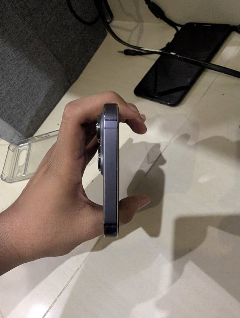 Apple iPhone 14 Pro Max 4