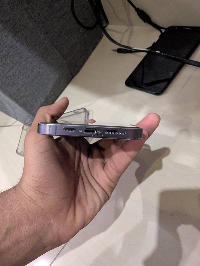 Apple iPhone 14 Pro Max 5