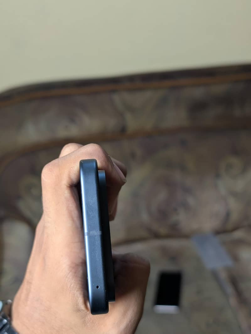 Google Pixel 9 3
