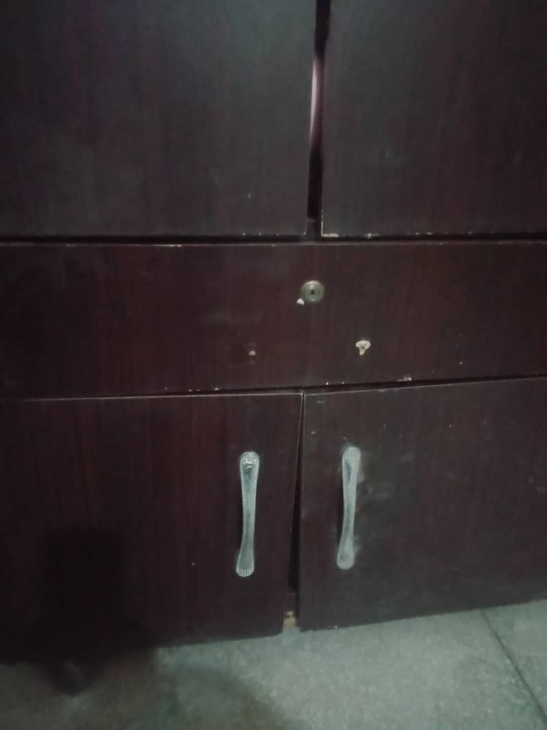 cupboard three door 1