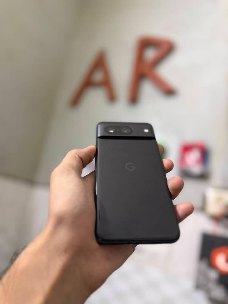 Google Pixel 8 3