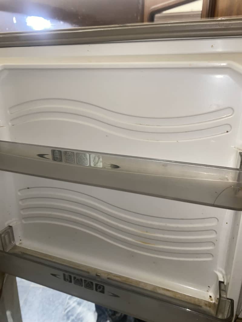 Dawlance fridge 1
