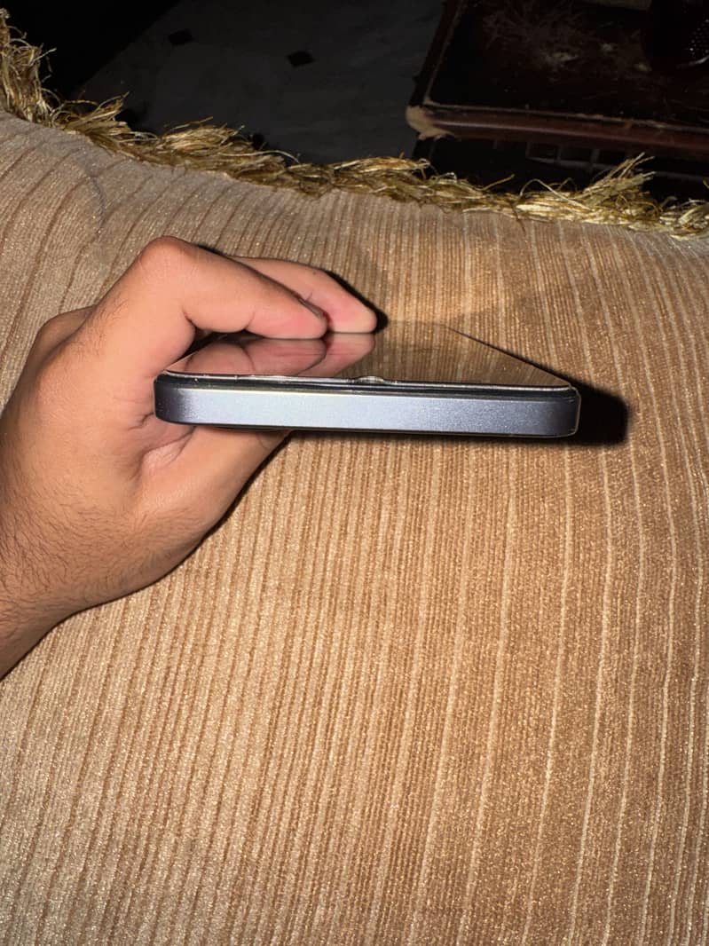Realme Note 60x 2
