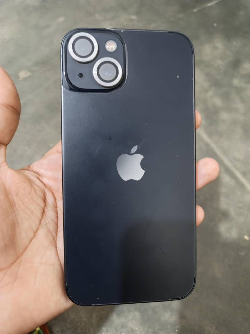 Apple iPhone 13 4