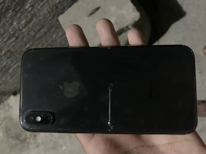 Apple iPhone XS 5