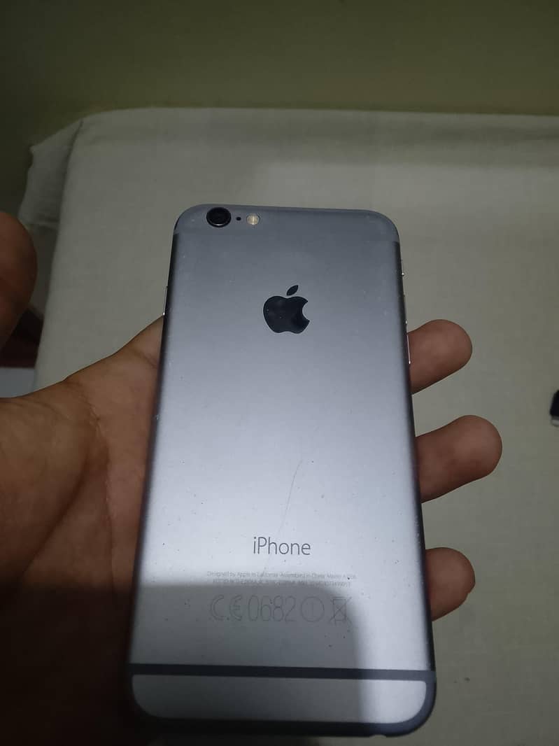 Apple iPhone 6 3