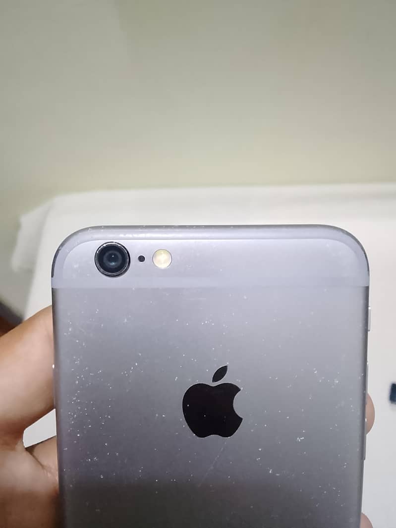 Apple iPhone 6 4
