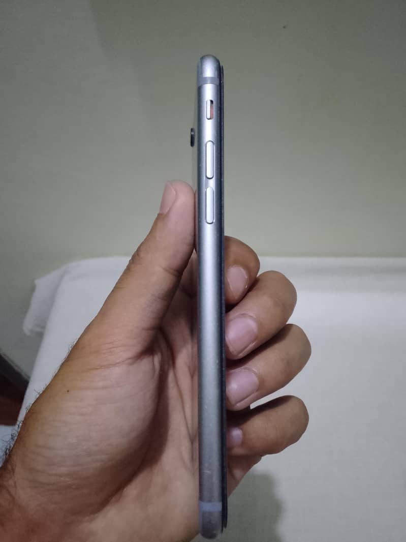 Apple iPhone 6 5