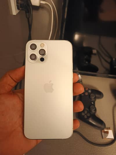 Apple iPhone 12 Pro
