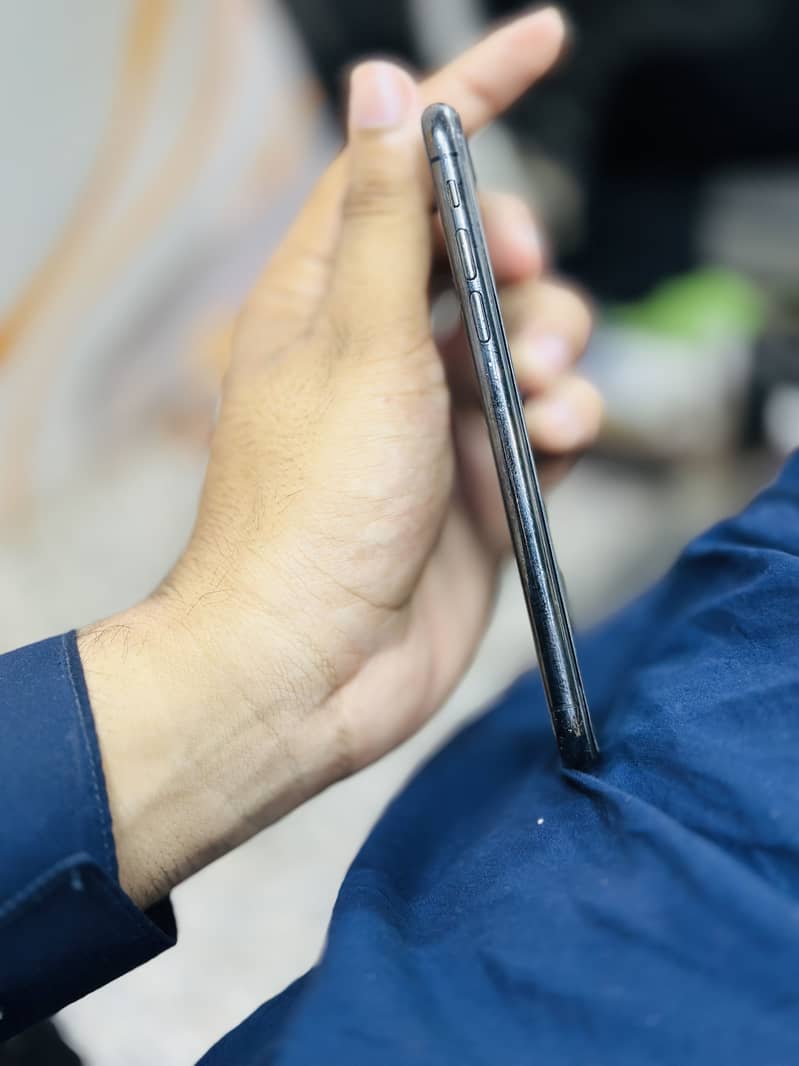 Apple iPhone XS 2