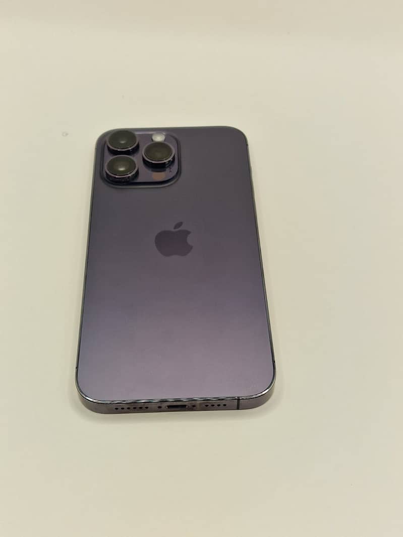 Apple iPhone 14 Pro Max 4