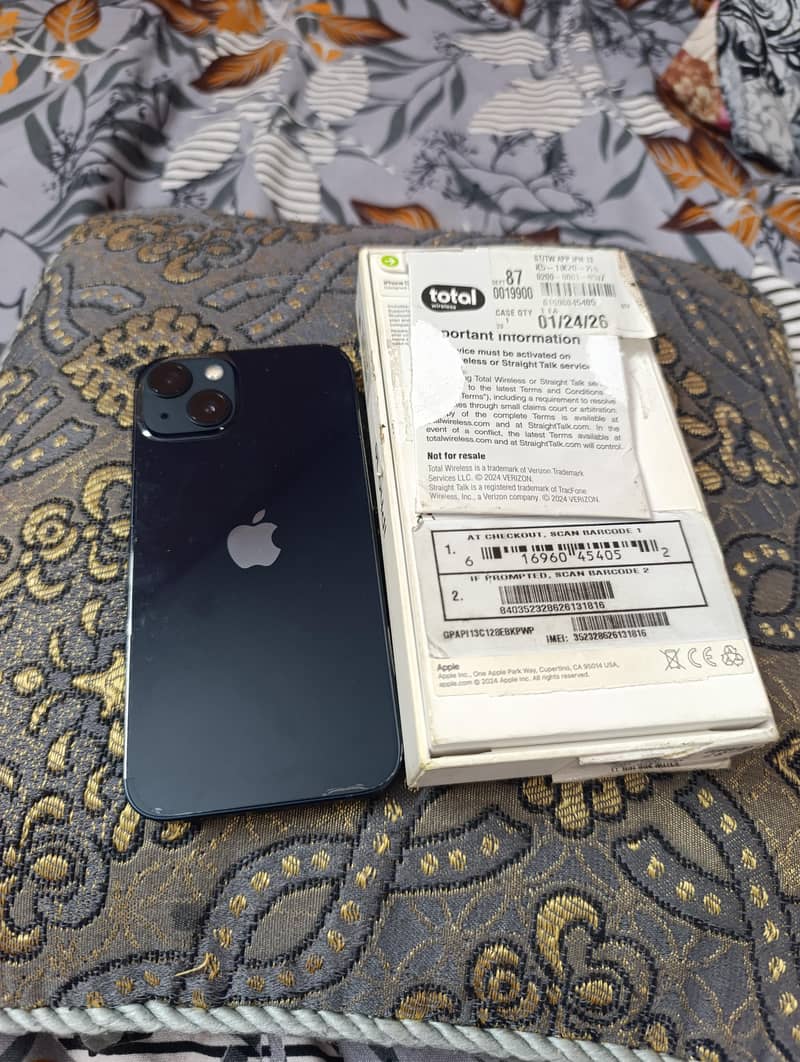 Apple iPhone 13 1