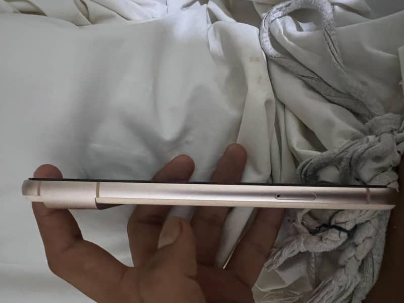 Google Pixel 8 2