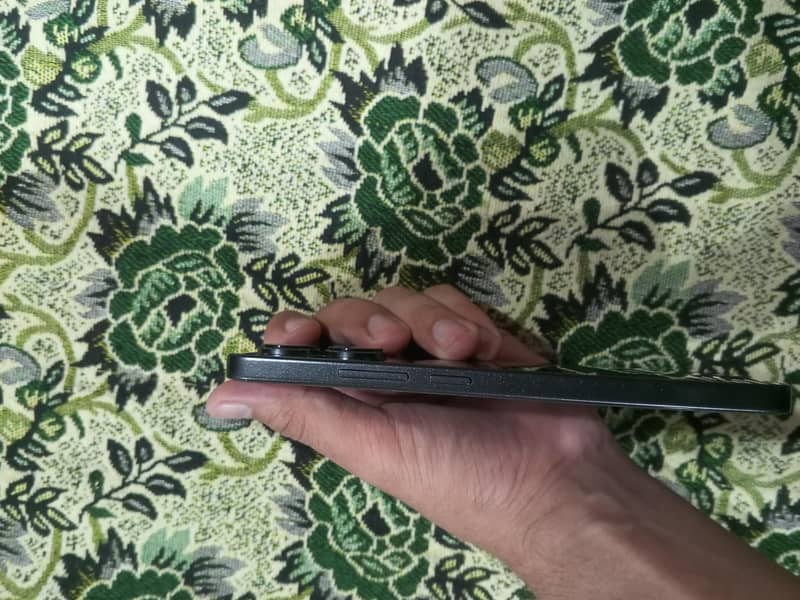 Xiaomi Redmi Note 13 4