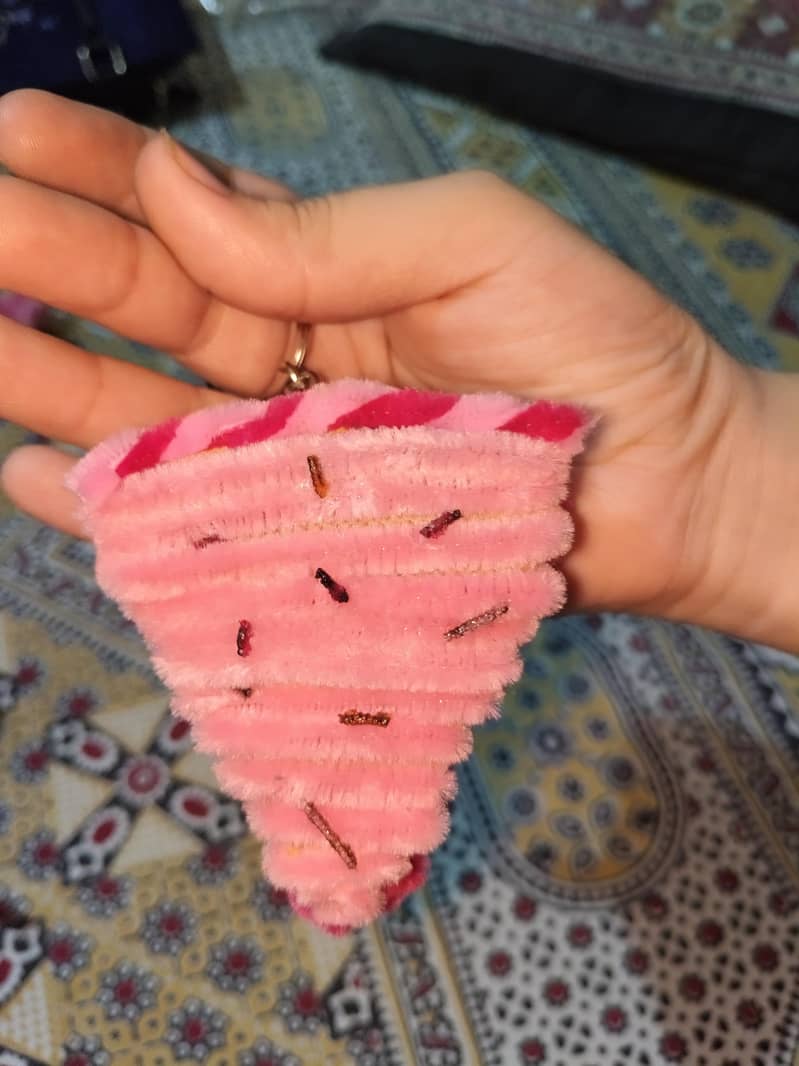 Pipe cleaner keychain 2