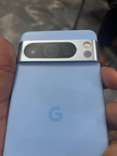 Google Pixel 8 Pro