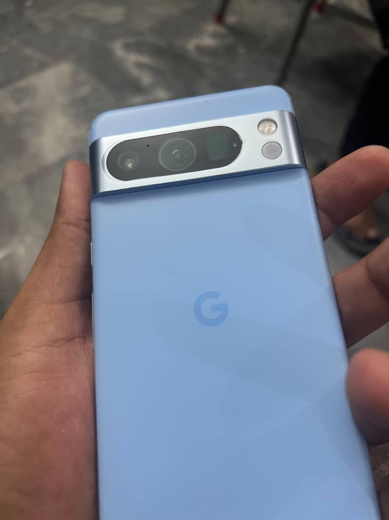 Google Pixel 8 Pro 9