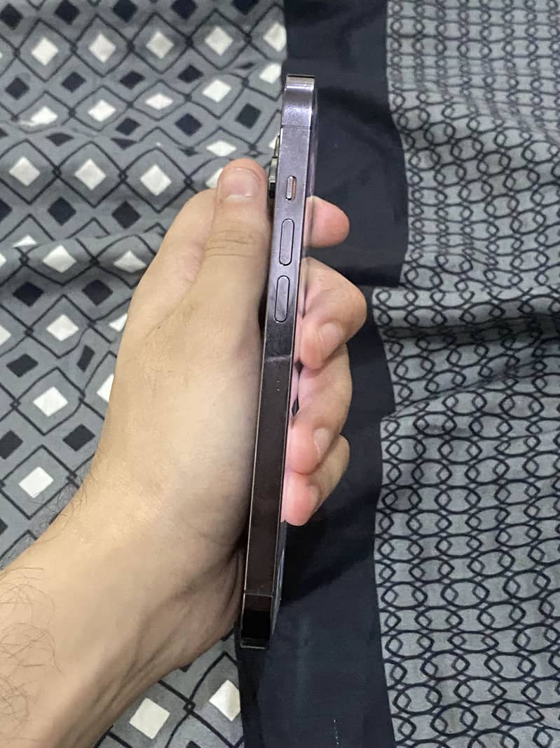 Iphone 14 pro jv 6
