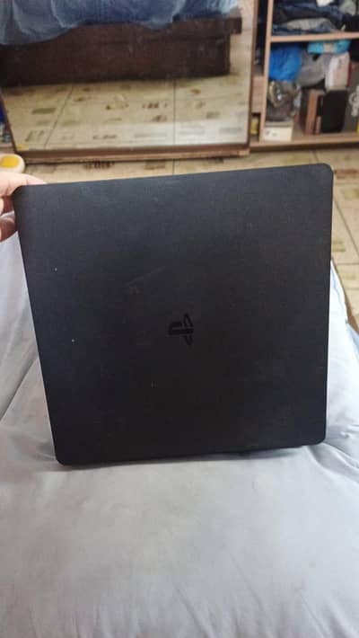 PS4 Slim | Sealed | 500 GB