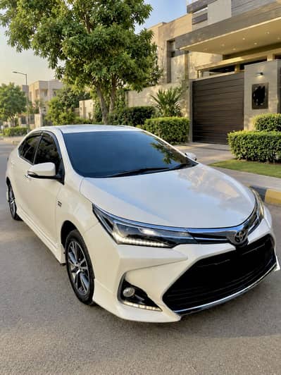Toyota Altis Grande 2019