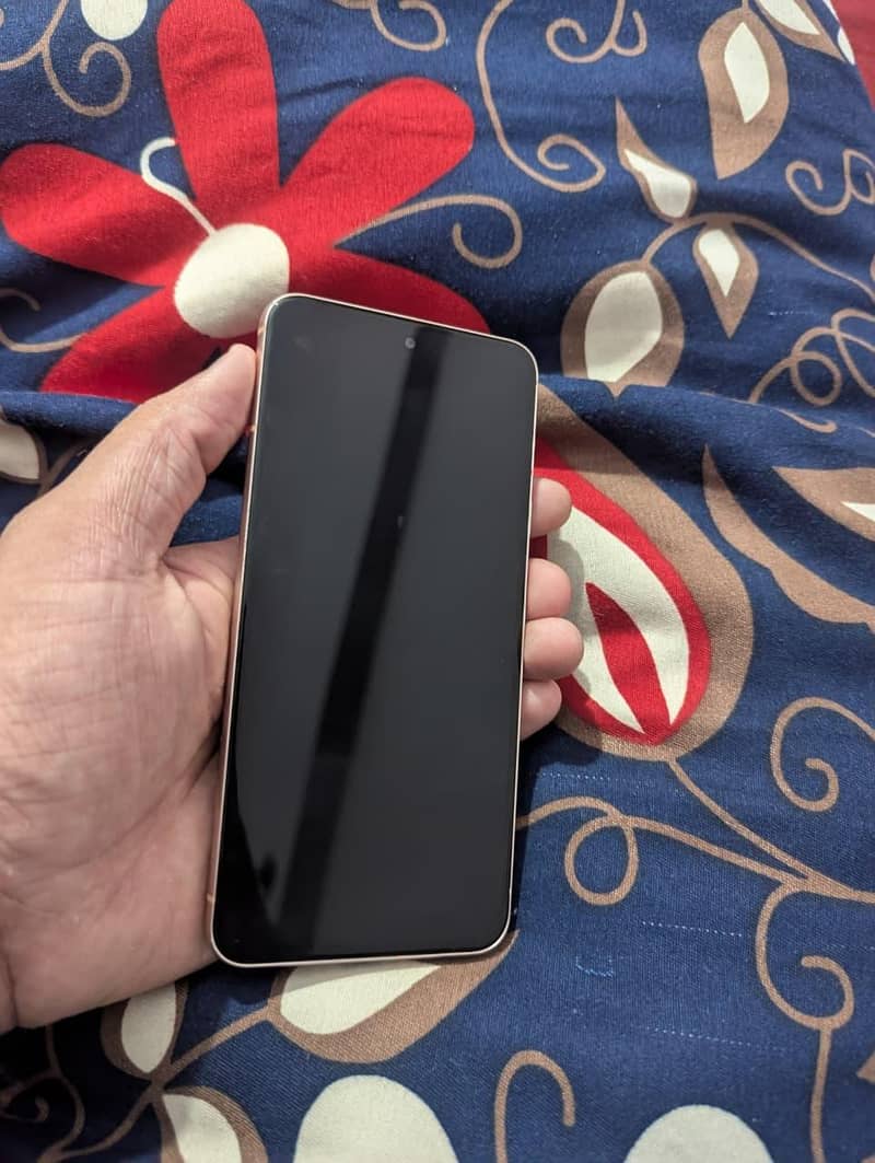 Google Pixel 8 1