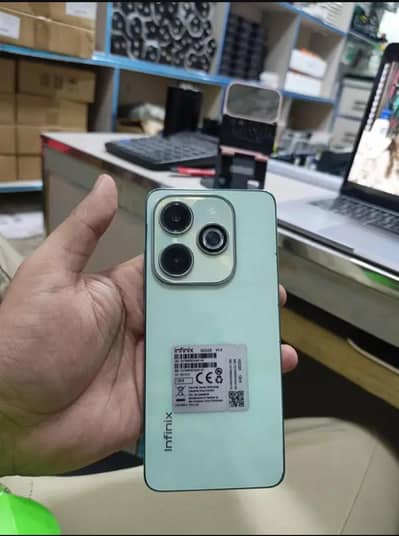 Infinix Hot 40i