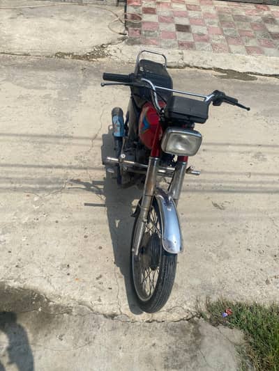 125 bike for sale (lush condition)