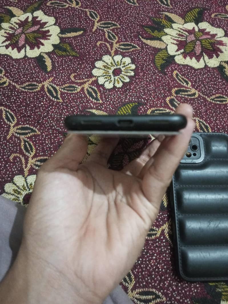 Google Pixel 4 XL 1