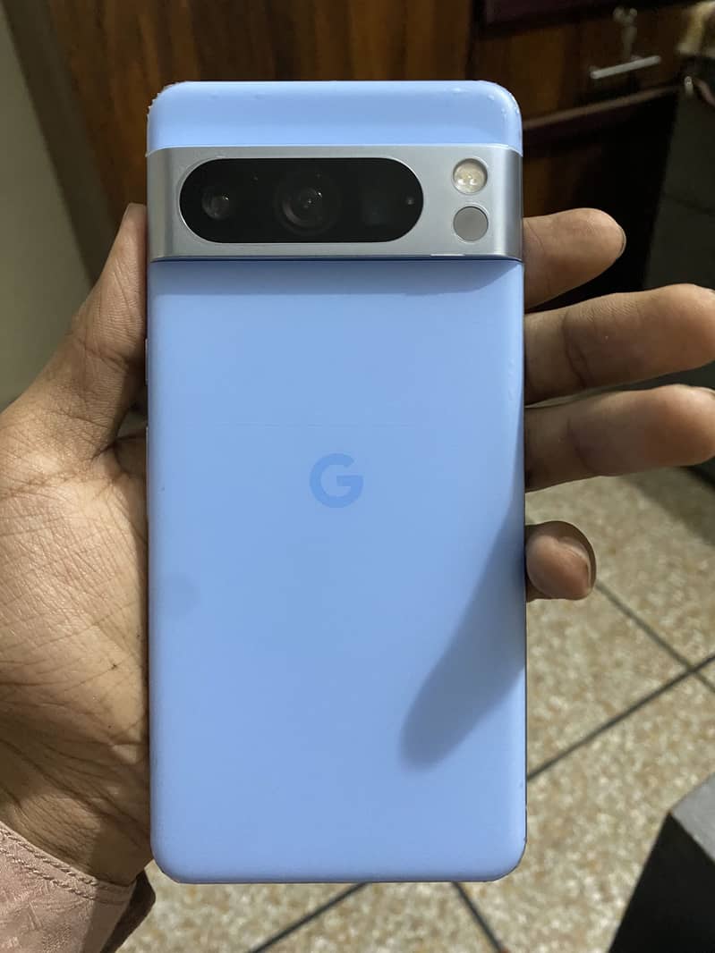 Google Pixel 8 Pro 2